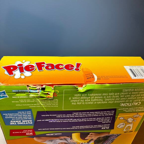 Pie Face The Game by Hasbro Gaming UPC 630509862139 - Picture 4 of 7
